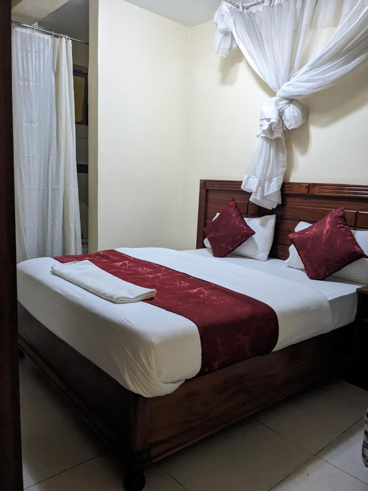 Epitome Times Hotel Nairobi Extérieur photo