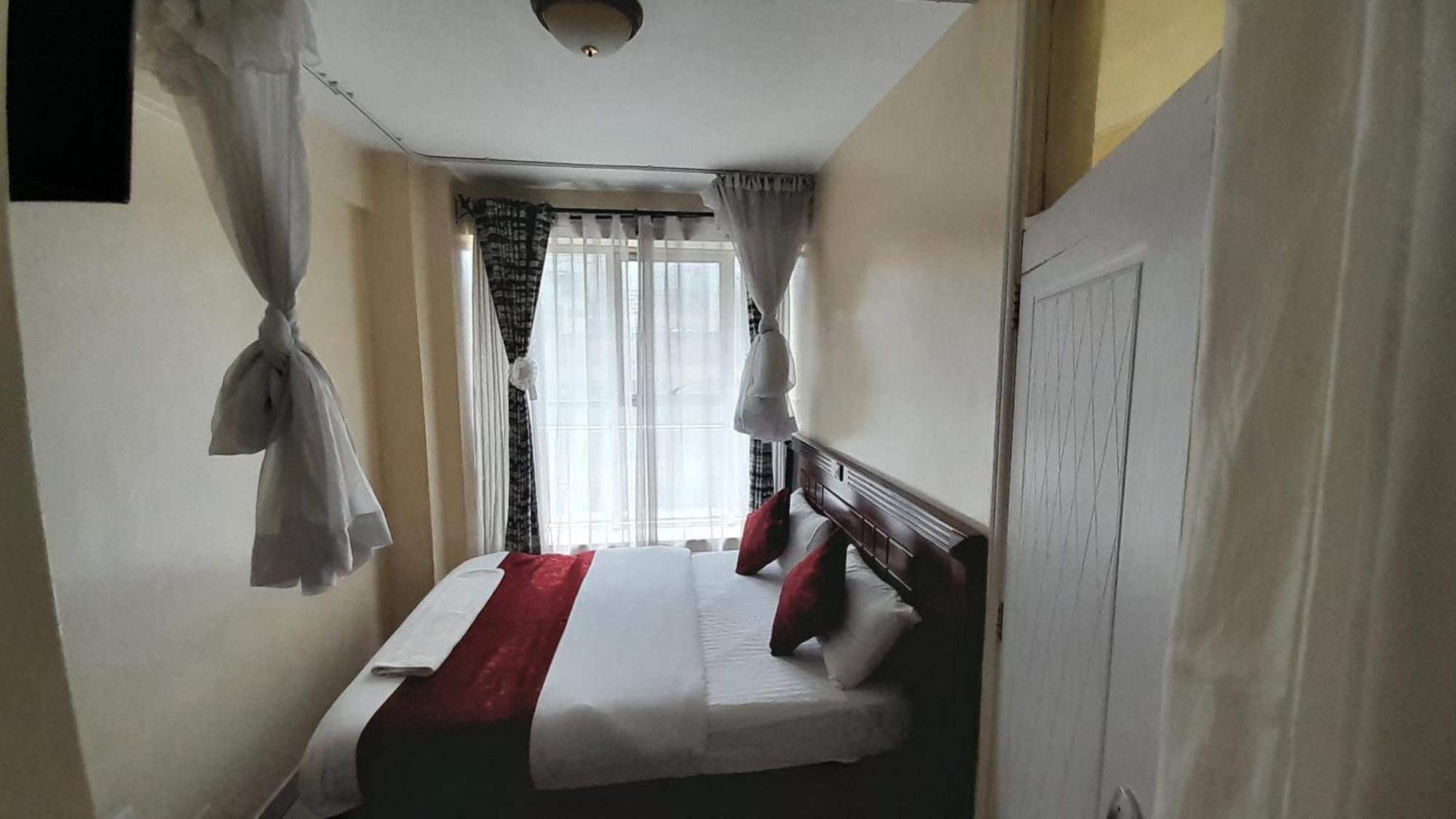 Epitome Times Hotel Nairobi Extérieur photo